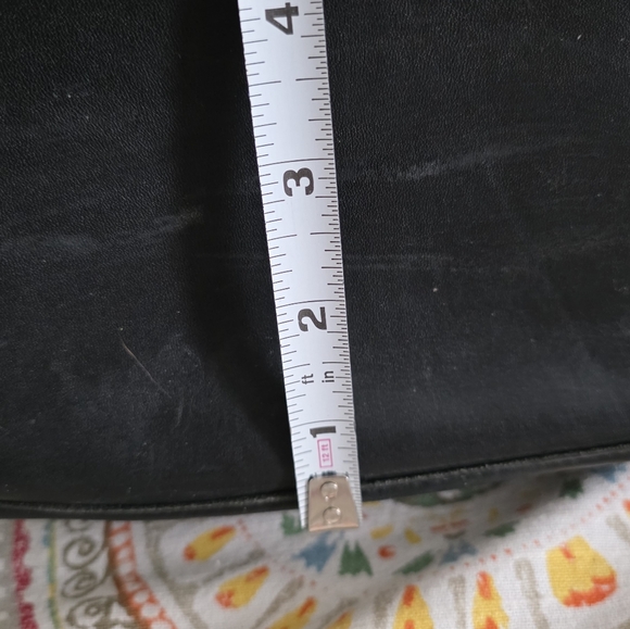 Coach Vintage No. 9060 Leather Duffel Shoulder Bag, Needs DIY - Picture 14 of 16